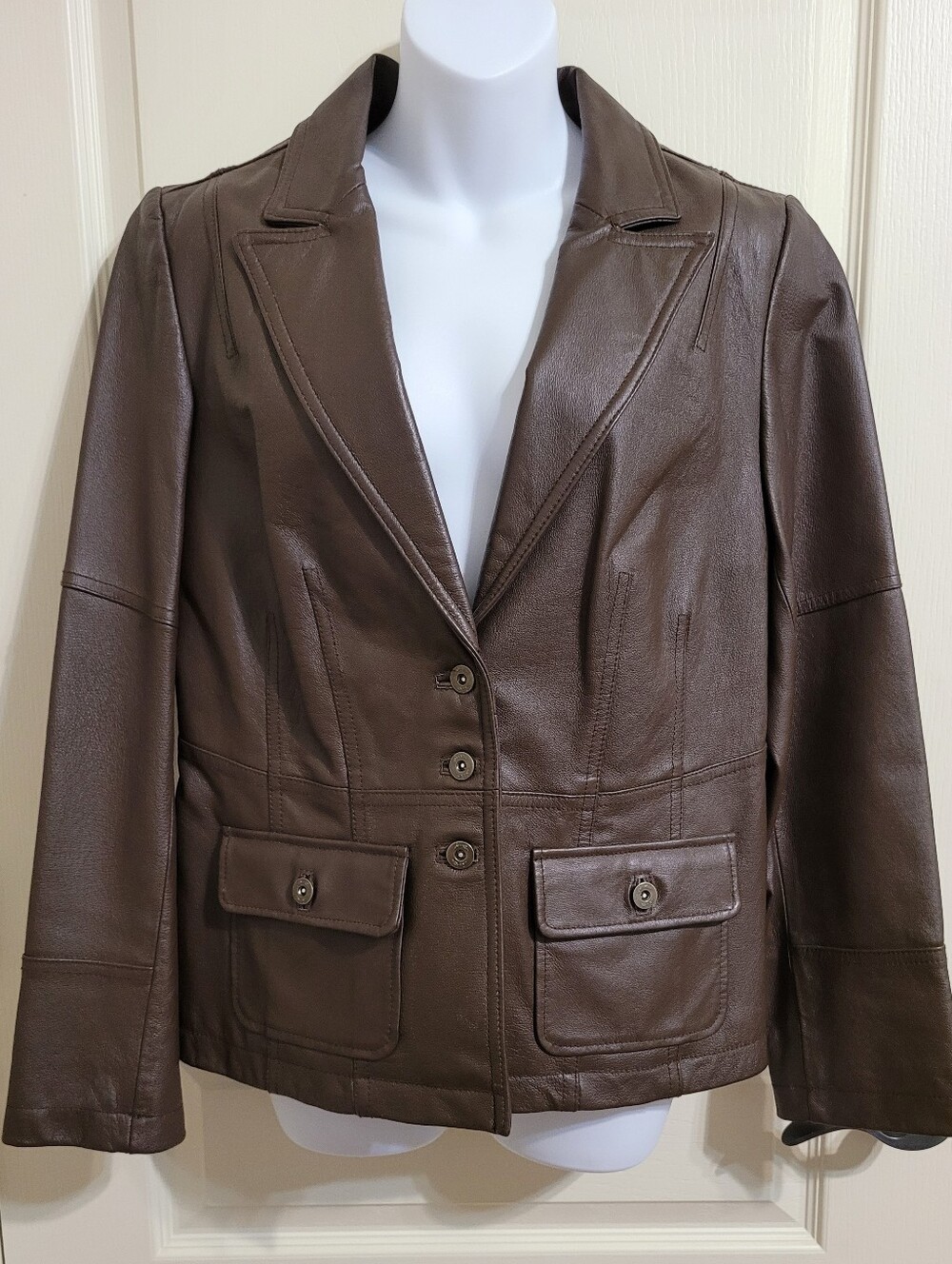 I. E. Relaxed Beautiful Classic Brown Leather Jacket/Blazer - Sz M, EUC